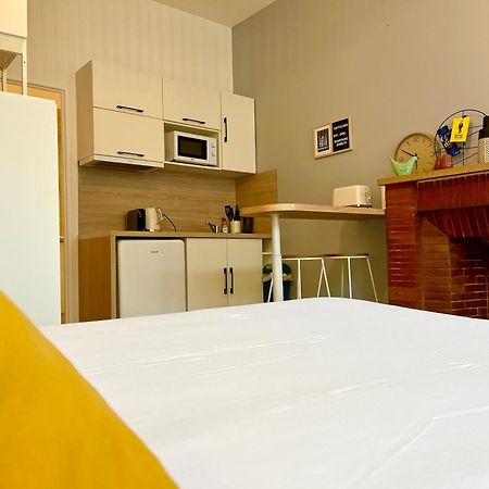 Suite Clovis - 1 Reims Bagian luar foto